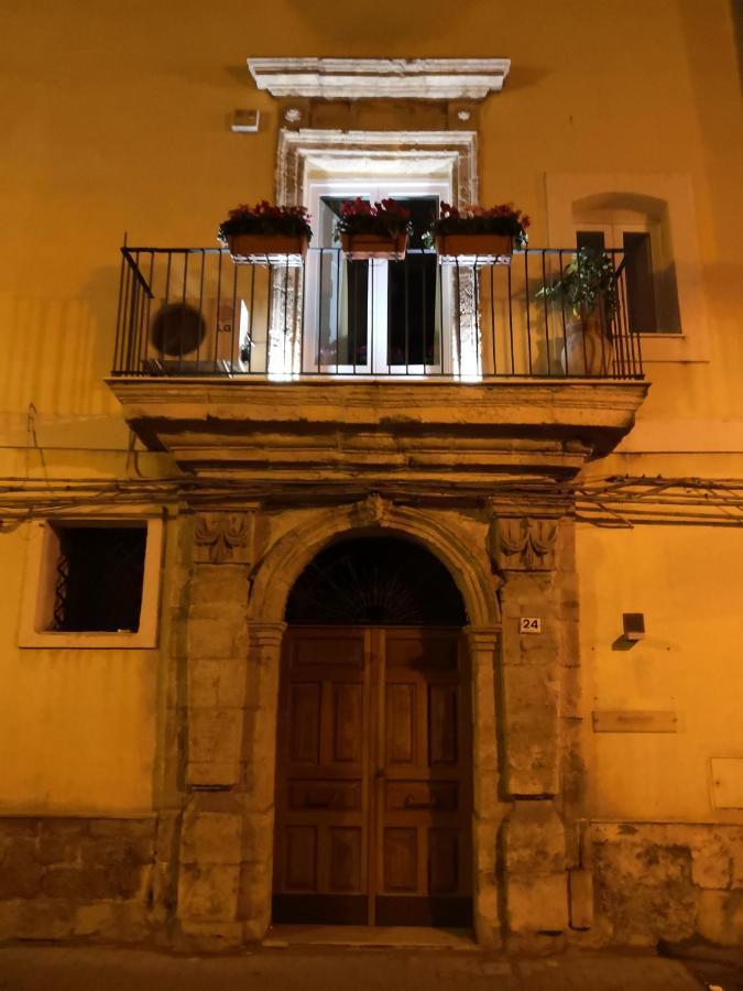 Palazzo Gioffre Gela Exterior photo